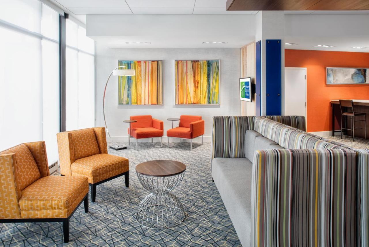 Holiday Inn Express East Peoria - Riverfront By Ihg Exteriér fotografie