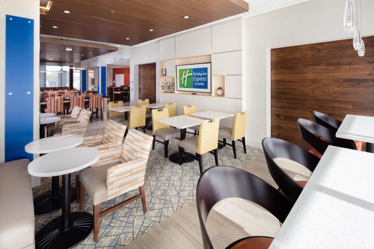 Holiday Inn Express East Peoria - Riverfront By Ihg Exteriér fotografie